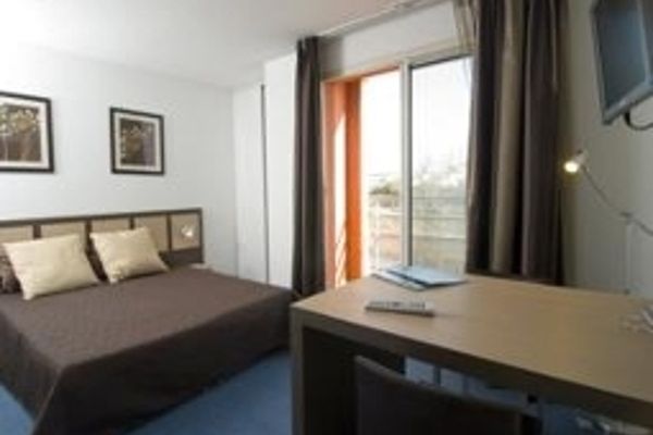 Résidence Les Consuls de Mer Madame Vacances- Appartement- Hotel (Montpellier)